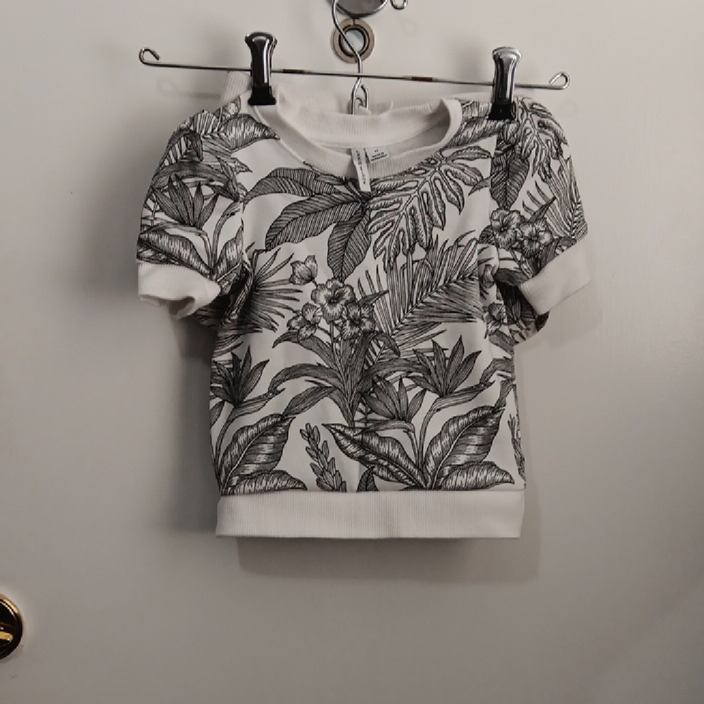 Janie and Jack Black and White Leaf Short Set